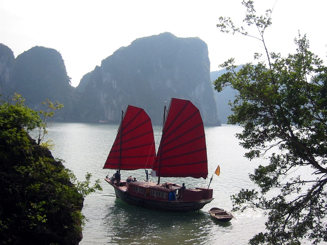 Junk boat cruising Halong Bay, Vietnam